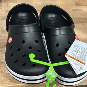 BNWT Crocs 11 women/9 Men